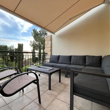 Сasa de vacaciones Aphrodite Hills *